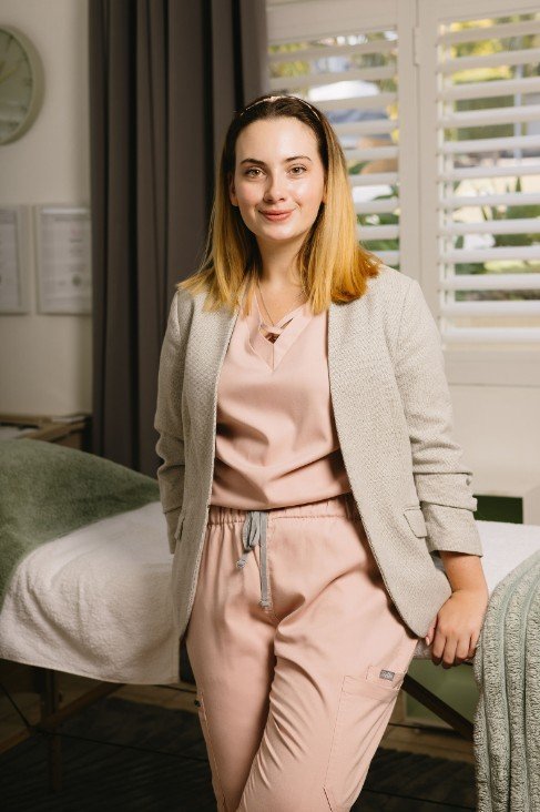 Emma Lourens - Professional Esthetician in Somerset West